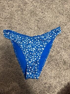 Hollister Blue Floral Bikini Bottom size xs